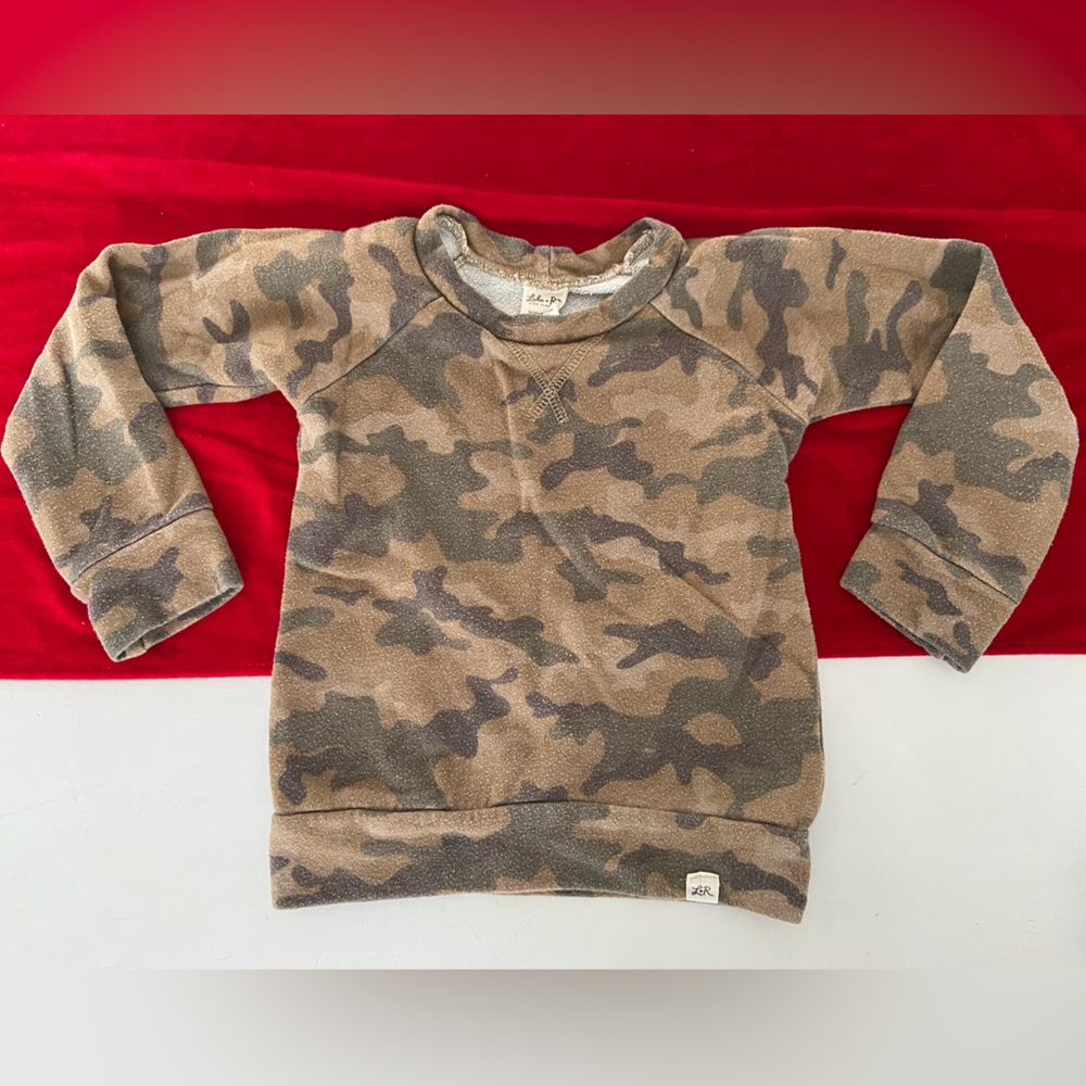 Lulu + Roo 4T camp crewneck sweater